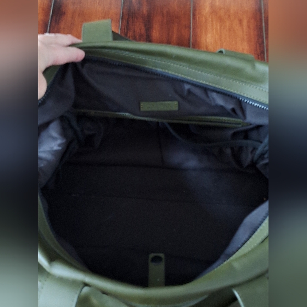 Calpak Moss Green Men's Duffel Bag - Picture 6 of 8